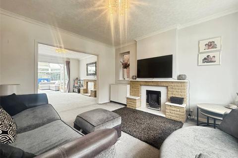 4 bedroom detached house for sale, Highfield Crescent, Leicester LE18