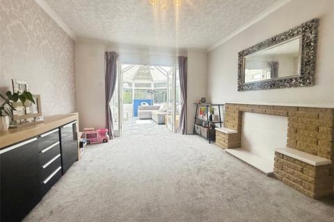 4 bedroom detached house for sale, Highfield Crescent, Leicester LE18