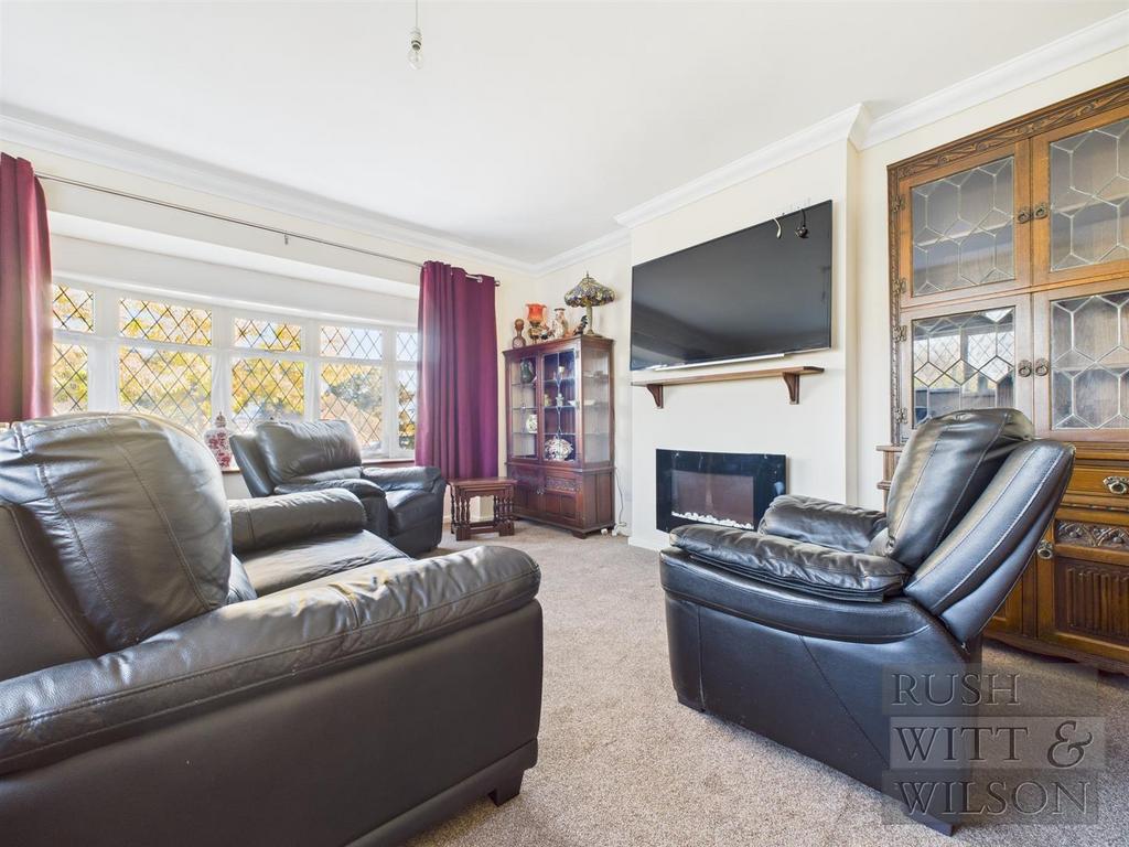 CAM03417 G0-PR0870-STILL006.jpg