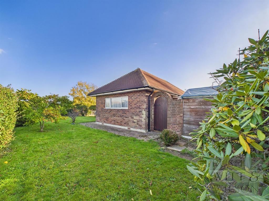 CAM03417 G0-PR0870-STILL018.jpg