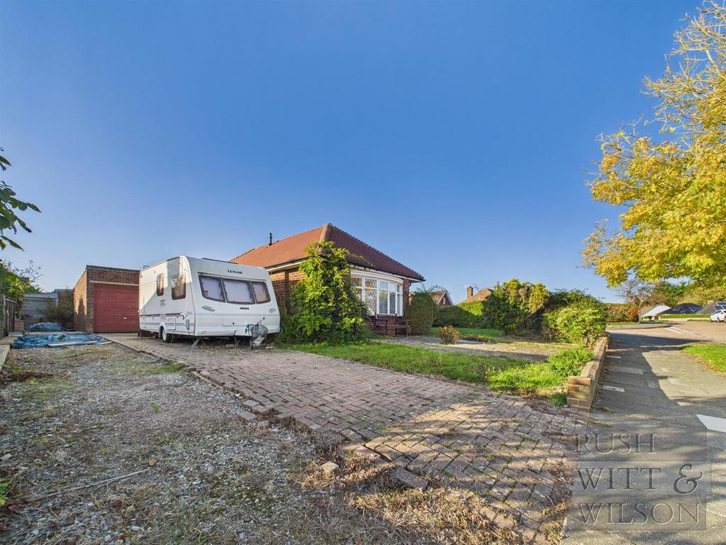 CAM03417 G0-PR0870-STILL020.jpg