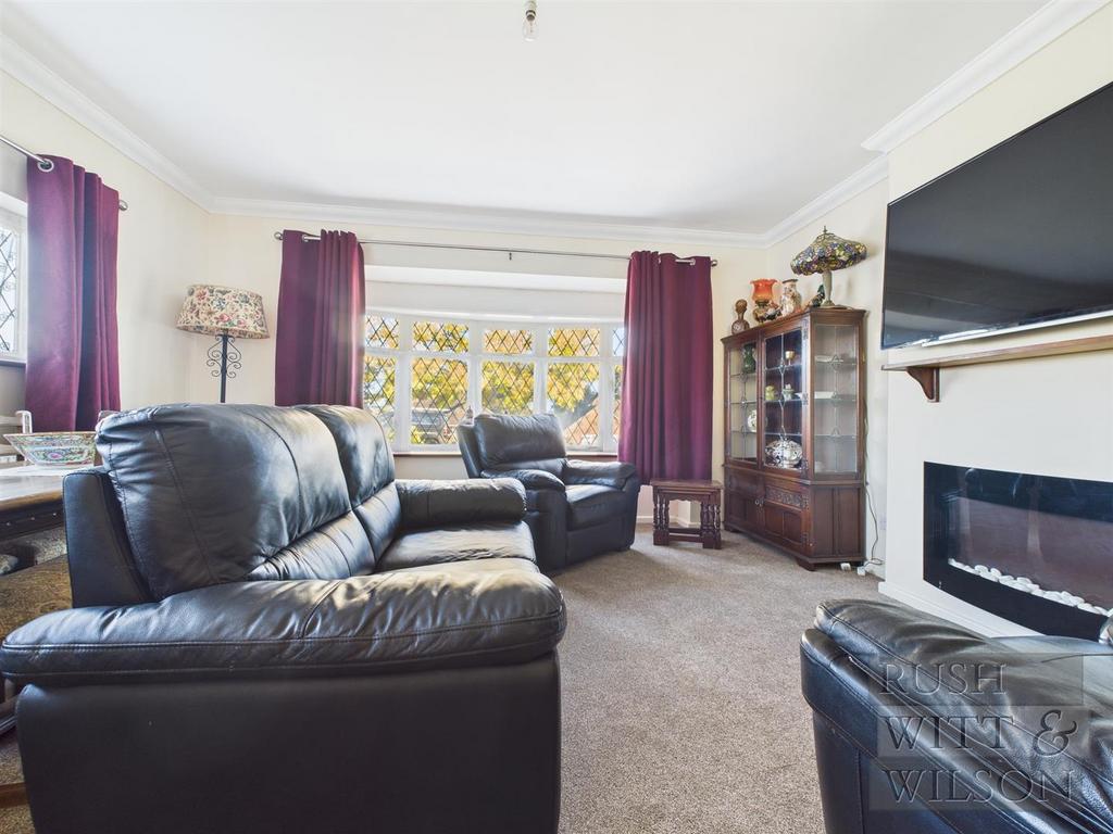 CAM03417 G0-PR0870-STILL007.jpg