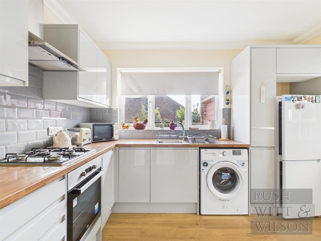 CAM03417 G0-PR0870-STILL001.jpg