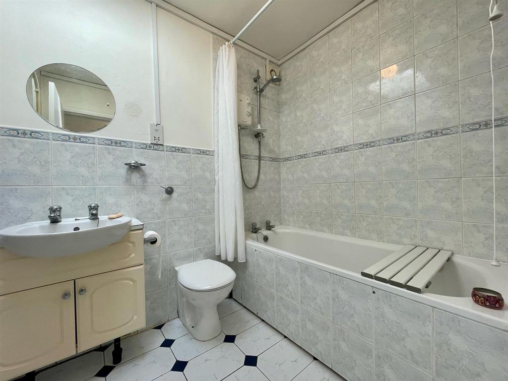 L. NEW ANNEXE.jpg