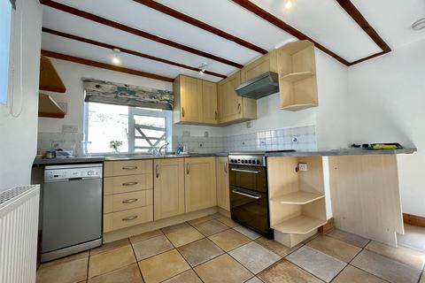 undefined, 7, Main Road, Higham