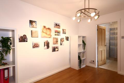 11a Bartle Road, Lytham St Annes, FY8 3JP
