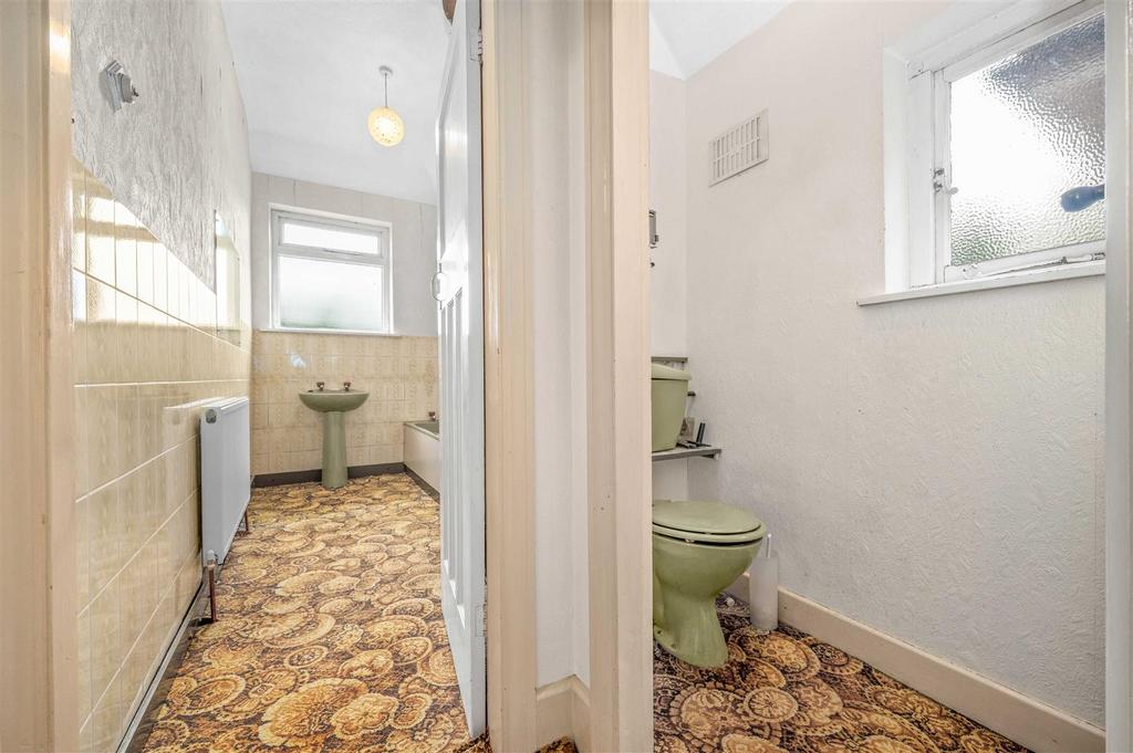 Separate WC