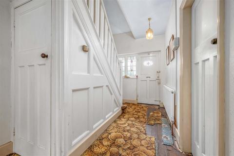 4 bedroom detached house for sale, Warwick Road, Solihull B91