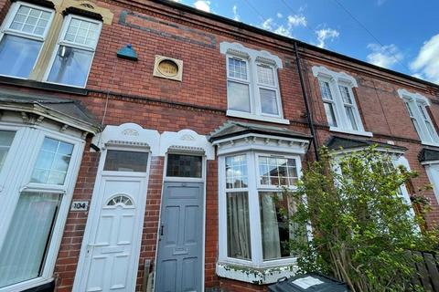 3 bedroom terraced house to rent, Clarendon Park Road, Leicester