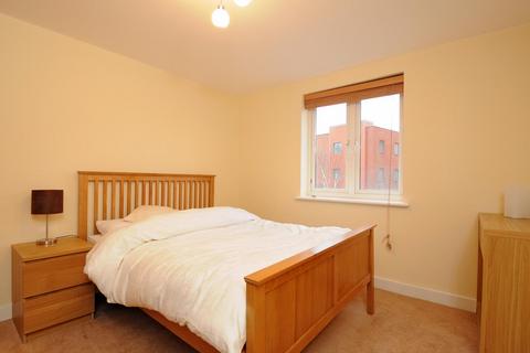 3 bedroom flat to rent, Beech Road, Headington, Oxford, OX3