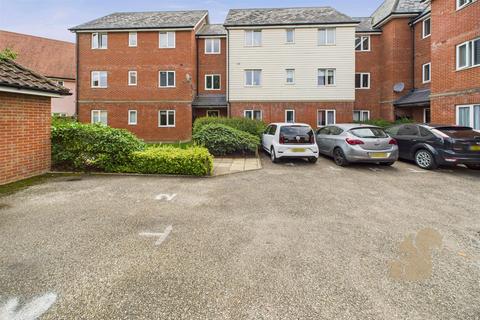 2 bedroom flat for sale, Eider Close, Stowmarket IP14