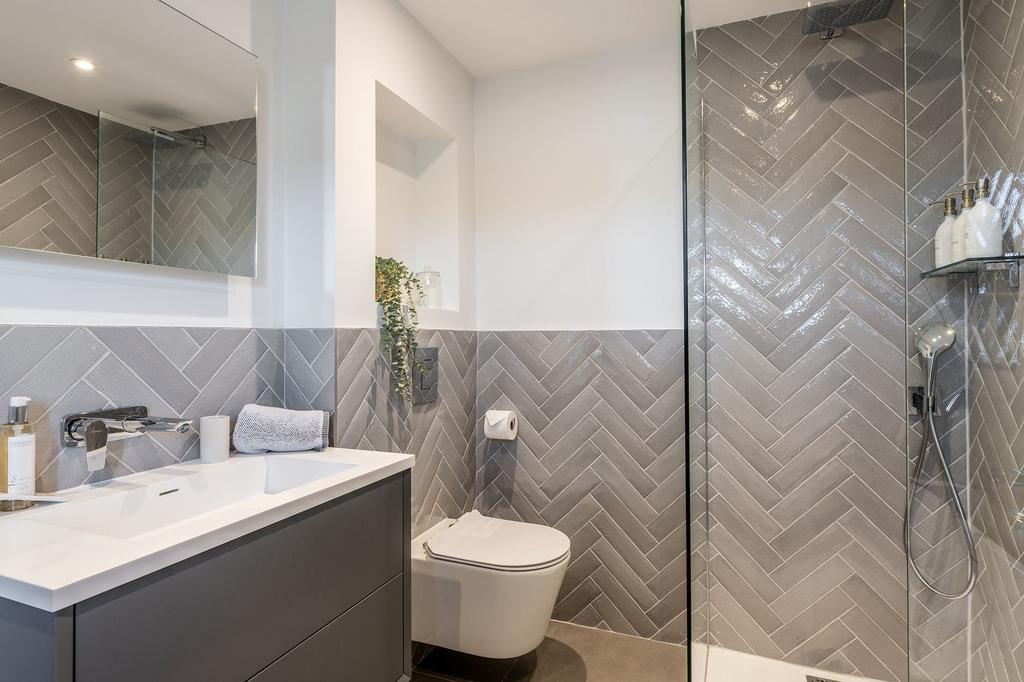Family Bathroom The Manse, Dittisham
