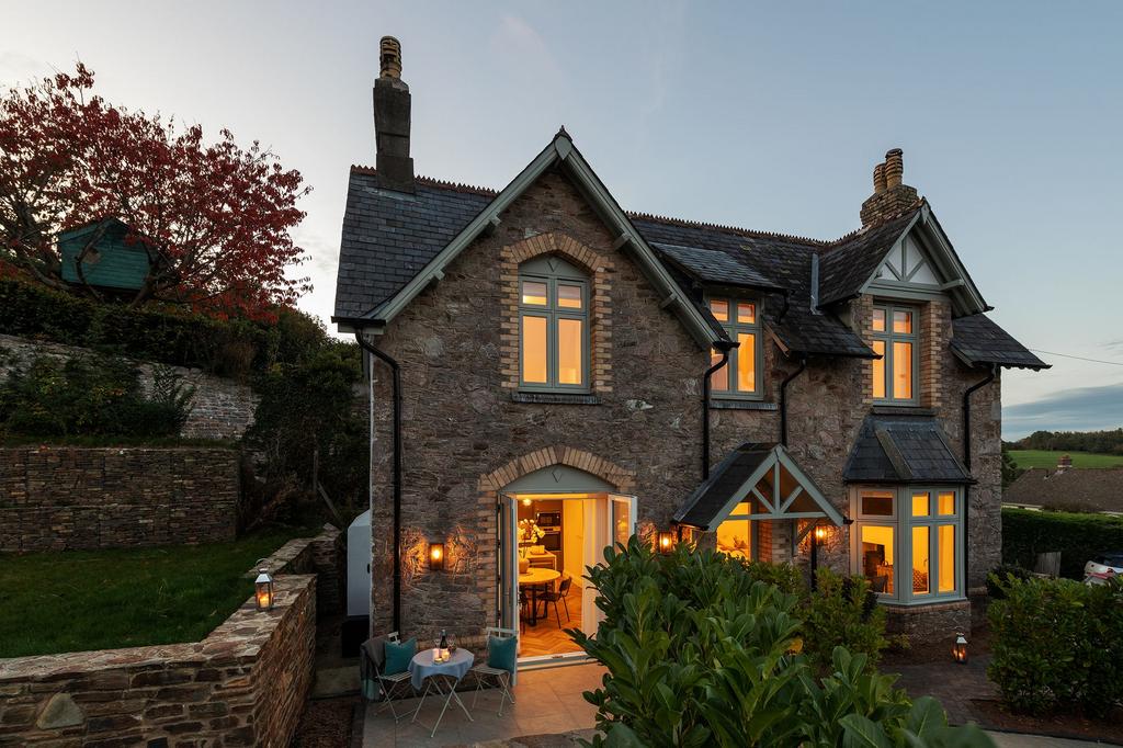 Twilight The Manse, Dittisham