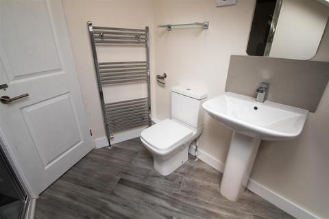 undefined, Inglewood Terrace, Woodhouse, Leeds, LS6 2HT