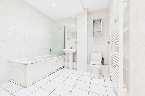 undefined, Kidman Close, Romford RM2