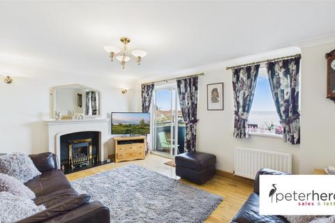 4 bedroom townhouse for sale, Topcliff, St Peters, Sunderland
