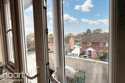 Courtlands, Maidenhead