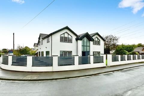 undefined, Beatrice Road, Worsley, Manchester