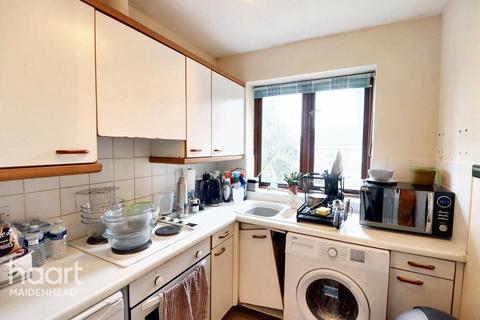 undefined, Lindores Road, Maidenhead