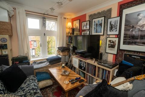 1 bedroom flat for sale, The Woodlands, Birkenhead CH41