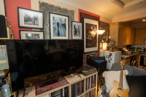 1 bedroom flat for sale, The Woodlands, Birkenhead CH41