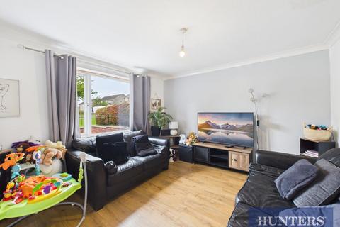 3 bedroom terraced house for sale, Seathorne Walk, Bridlington