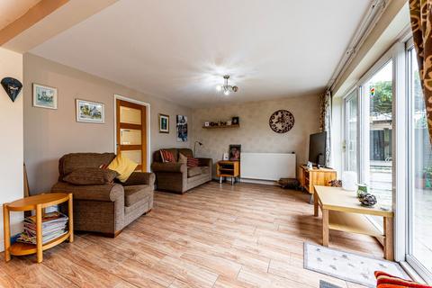 undefined, Vernons Place, Shareshill WV10