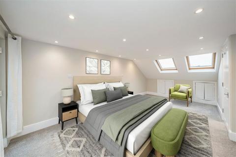 4 bedroom house for sale, Stanley Gardens Road, Teddington TW11