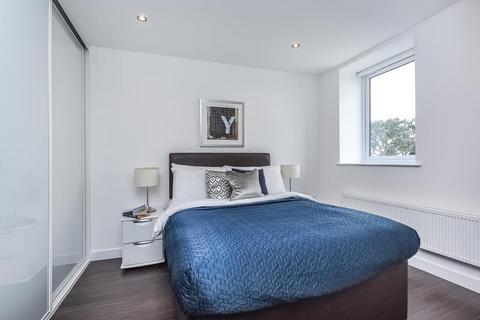 2 bedroom apartment to rent, at Lettings, Flat 48, Northumberland House, Wellesley road SM2
