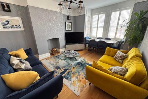 3 bedroom flat for sale, Vaughan Road, Harrow, HA1 4DP