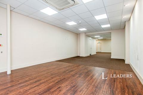 undefined, Foregate Street, WR1