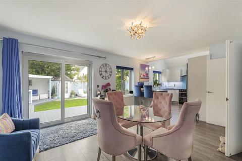 5 bedroom detached house for sale, The Lakes, Aylesford ME20