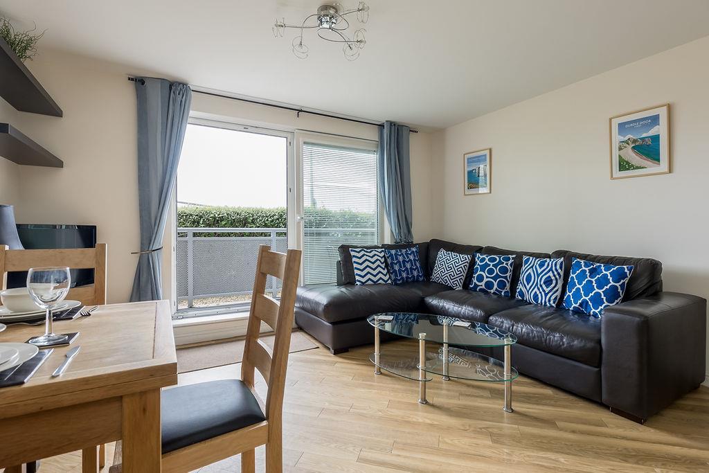 4 Murre House-ph7 web300.jpg