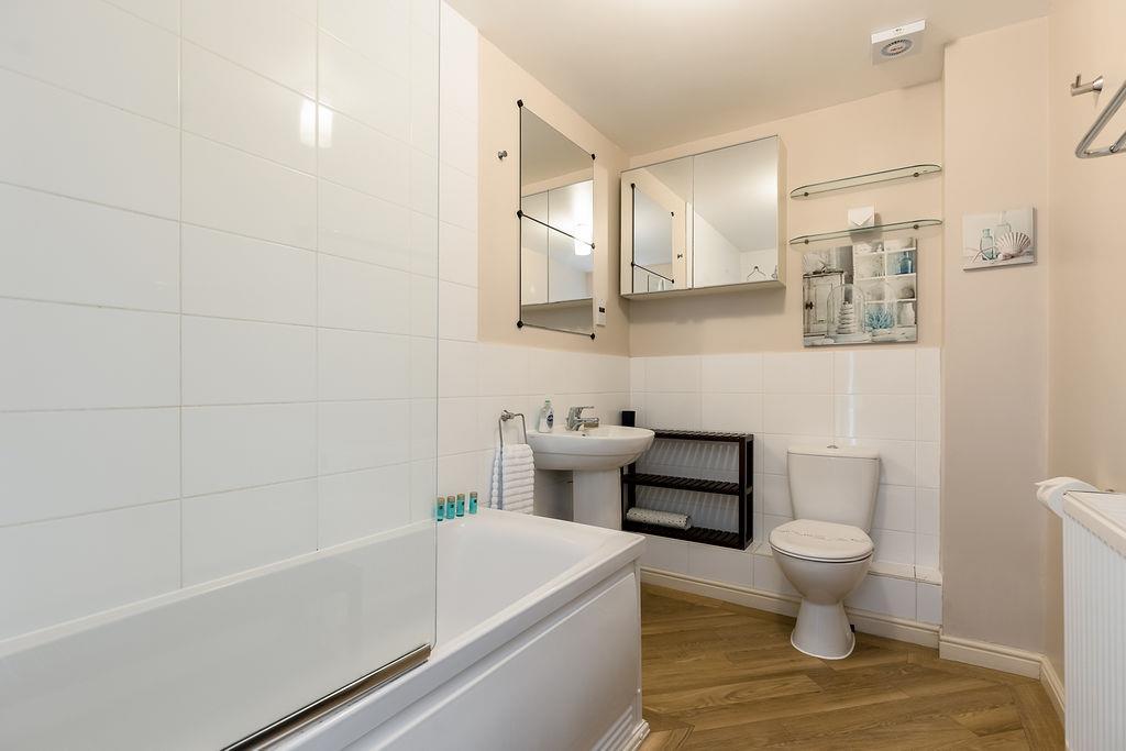 4 Murre House-ph9 web300.jpg