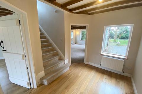 3 bedroom detached house to rent, Sharmans Cross Road, Solihull, West Midlands