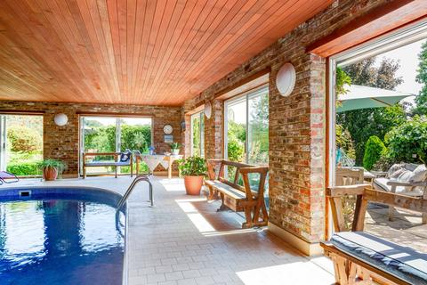 4 bedroom detached bungalow for sale, Sandhurst Lane, Bexhill on Sea, TN39