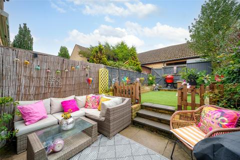 undefined, Frobisher, Berkshire RG12