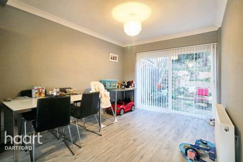 74 Erith Road, Erith, DA8 1QG