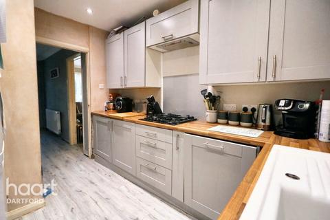 74 Erith Road, Erith, DA8 1QG