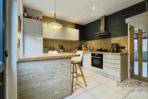 3 bedroom semi-detached house for sale, Cedar Avenue, Preston PR5