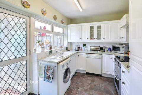 3 bedroom semi-detached house for sale, Balfour Close, Haslington, CREWE
