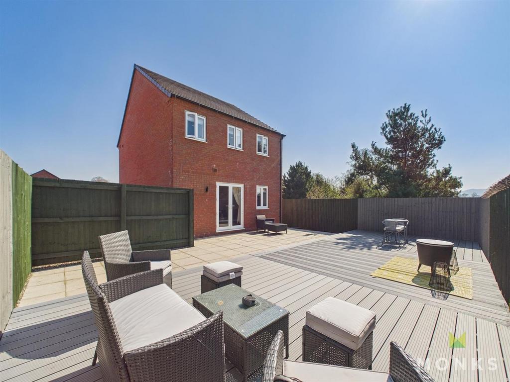 CAM01520 G0-PR0168-STILL011.jpg