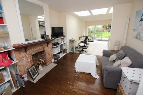 3 bedroom semi-detached house for sale, Ebbisham Road, Worcester Park KT4