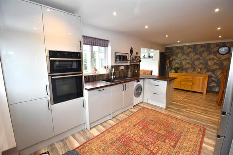 undefined, Rectory Avenue, Rochford