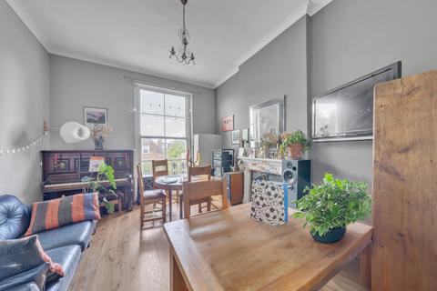 2 bedroom apartment for sale, Loudoun Road, London, NW8