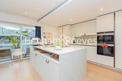 3 bedroom apartment to rent, Tierney Lane, Hammersmith W6