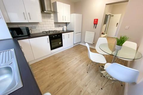 undefined, Molyneux Road, L6 6AL,