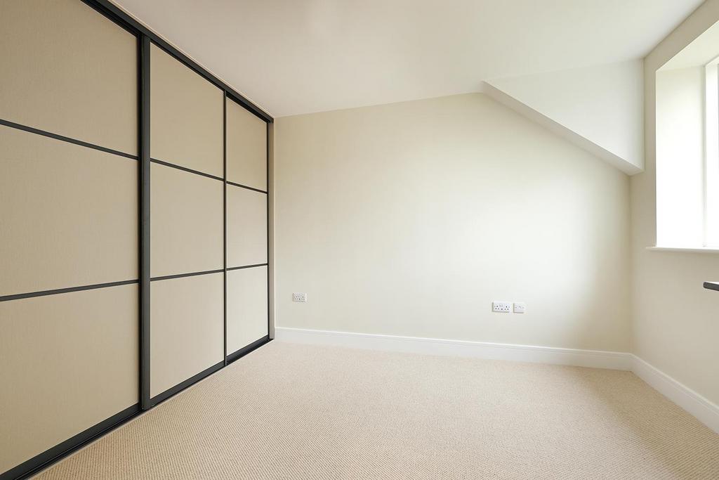 Bedroom 2.jpg