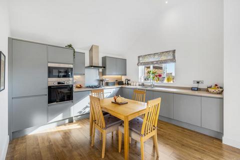 undefined, Burgess Court, Donington