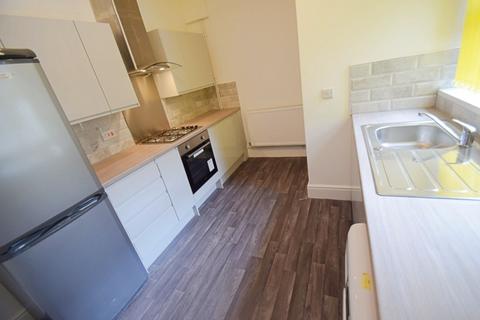 1 bedroom in a house share to rent, Leek Road, Joiners Square, Stoke-On-Trent ST1